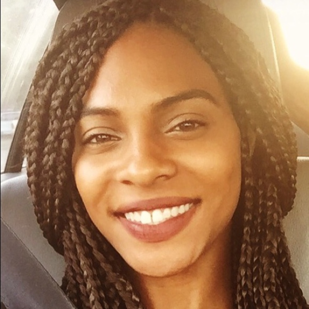 Meet your Posher, Jasmine